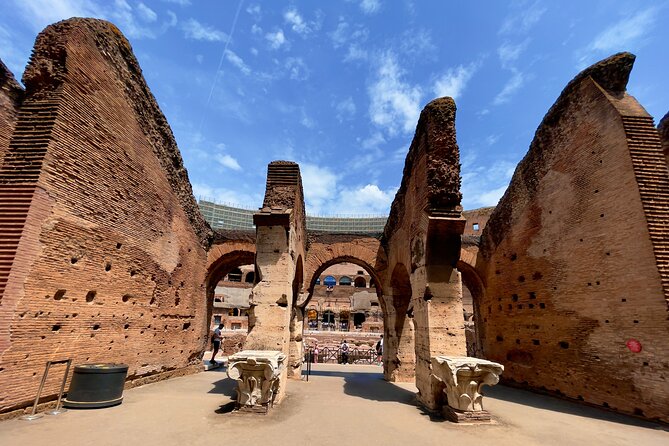 Colosseum, Palatine Hill and Roman Forum with Guided Tour - Palatine Hill: imperial living on Rome’s oldest ground