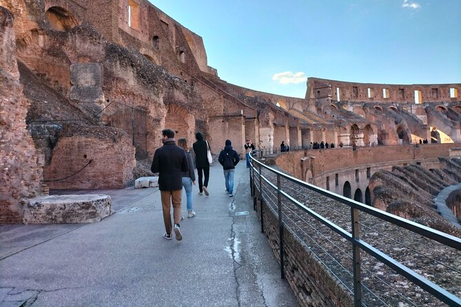 Colosseum, Roman Forum and Palatine Hill Guided Walking Tour - Roman Forum: temples, markets, and the daily machine of ancient Rome