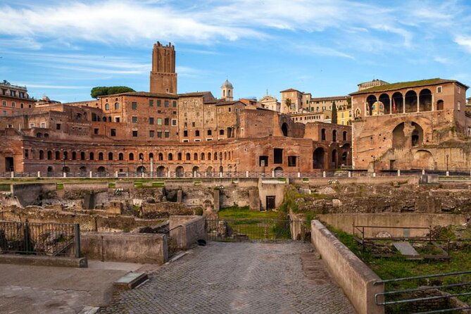Colosseum, Roman Forum and Palatine Hill Skip Line Private Tour - Getting the smooth entry experience right: names, IDs, and pacing