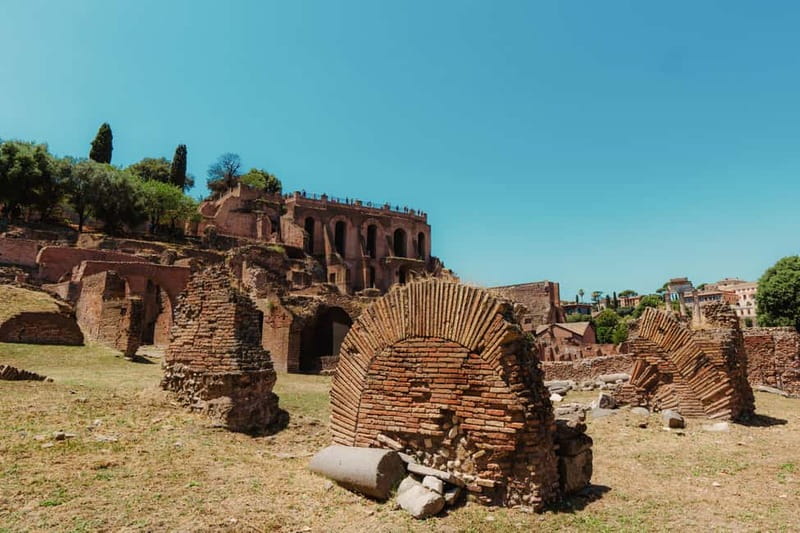 Colosseum & Roman Forum Entry with Audio Guide - Roman Forum: the center of daily life, explained in your language