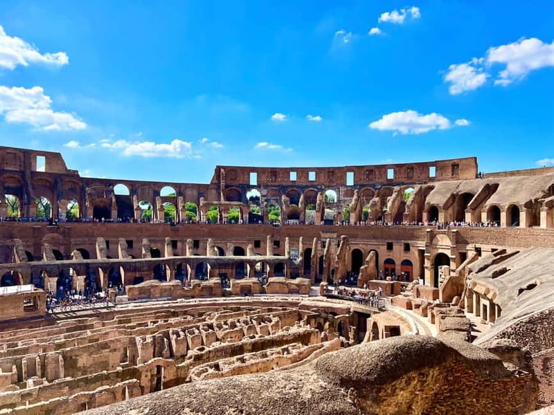 Colosseum, Roman Forum & Palatine Hill: AudioGuide & Host - AudioGuide app + headsets: how to get the most from the tech