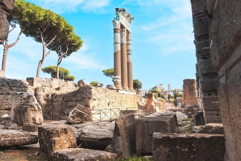 Colosseum, Roman Forum & Palatine Hill Entry and Audioguide - Entering the Colosseum: where awe meets logistics