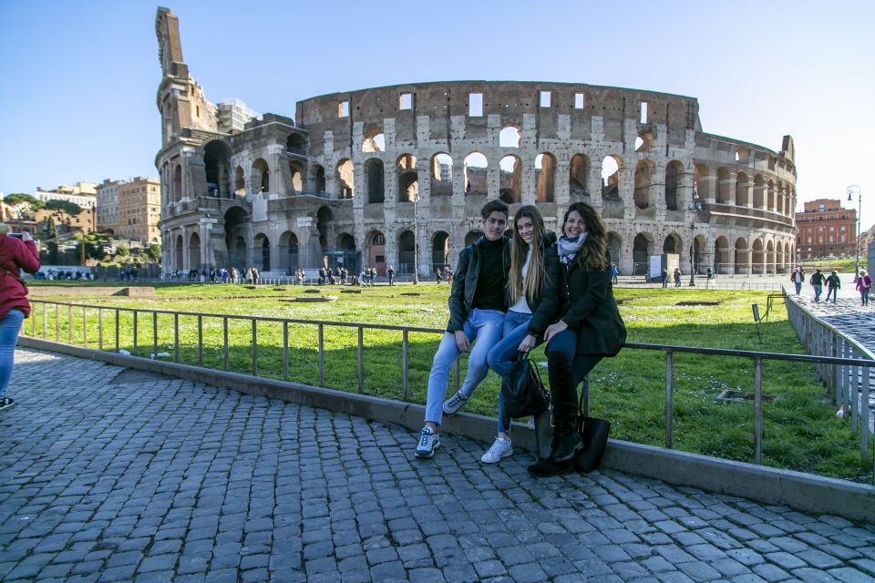Colosseum, Roman Forum & Pantheon Tour for Kids with Gelato - Bernini’s Fountain of the Four Rivers: where kids can point and laugh