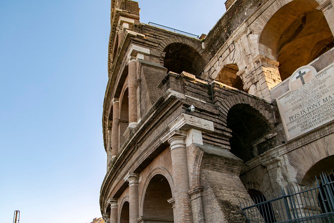Colosseum Tour for Kids and Families with Roman Forum And More! - The Roman Forum walk on original roads