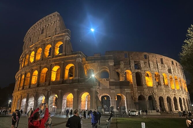 Colosseum Underground Night Tour: VIP Experience - Your Arrival: Meeting Point and a Tight 1-Hour-15 Plan