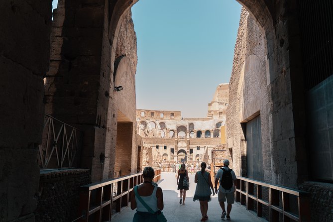 Colosseum Underground Private Tour with Palatine Hill & Forum - Palatine Hill viewpoints: emperors’ homes and modern Rome in the same frame