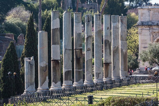 Colosseum with Gladiator Arena Floor, Forum & Palatine Hill Tour - First steps at Largo Corrado Ricci: where your tour starts