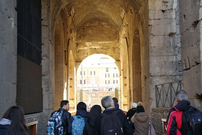 Colosseum with Gladiator Arena, Forum and Palatine in Spanish - Spanish Gladiator-Gate Access Inside the Colosseum