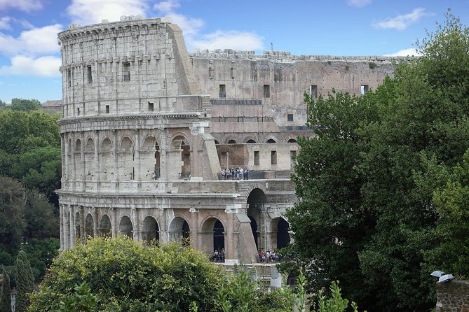 Colosseum with Guided Tour to Arena Floor and Ancient Rome Access - Meeting Point to End Point: How the Route Feels in Real Life