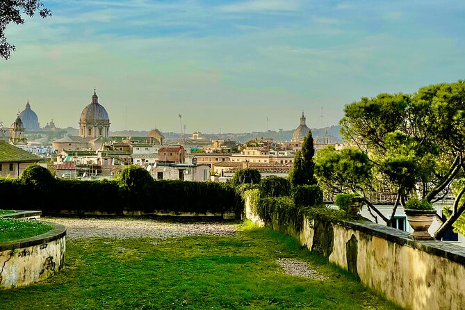 Colosseum,Vatican Museum & Sistine Chapel in One Day Guided Tour - The Gallery Circuit: Candelabri, Tapestries, and Maps of 1581