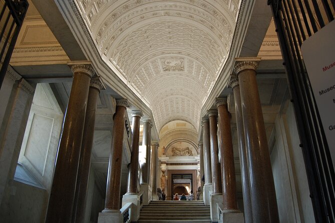 Combo: Colosseum, Vatican Museums and Sistine Chapel Guided Tour - What to Plan for: Walking, Heat, Water, and Comfortable Pace