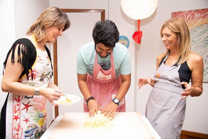 Cook a Classic Italian Meal Inspired by a Roman Grandmother - A Roman Kitchen Welcome With Janice and Francesca