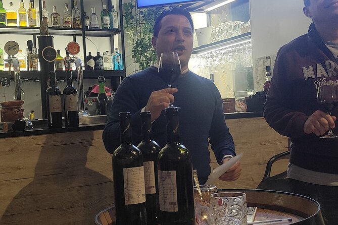 Course in Rome: Wine Education with Food - mini sommelier course - The 3-hour pacing: enough time to learn, not enough time to get tired