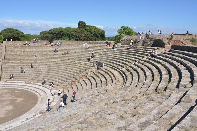 Daily life in Ostia Antica (private tour) - Terme del Foro: where business life and bath life meet