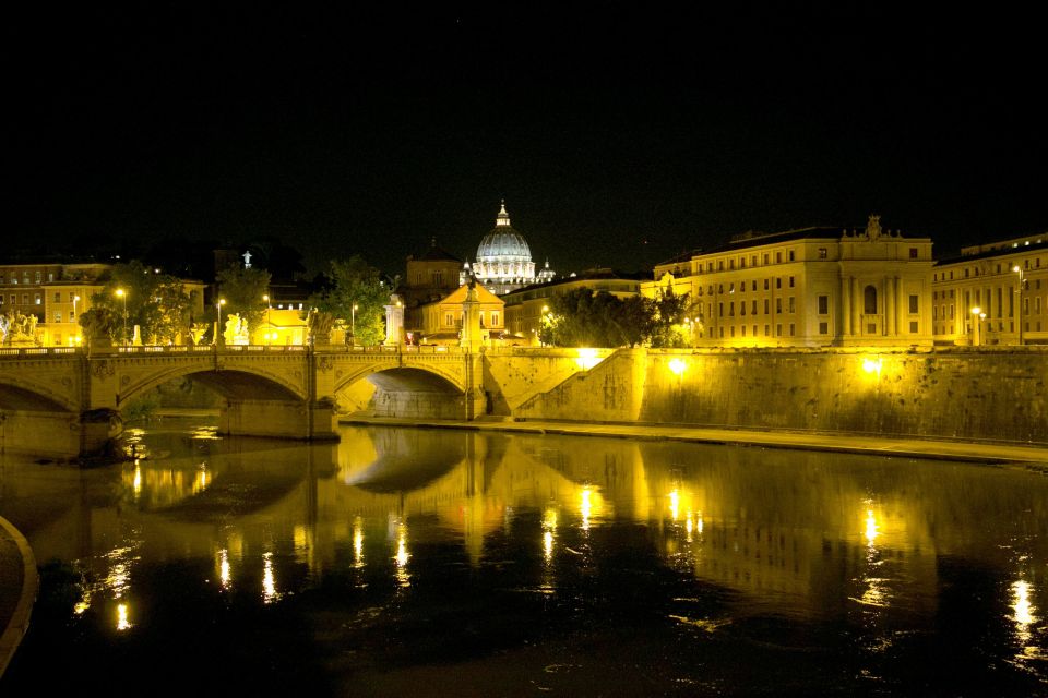 Dark Heart of Rome - Facts, Legend & Mystery Walking Tour - Castel Sant’Angelo finish: convenient ending, strong night finale