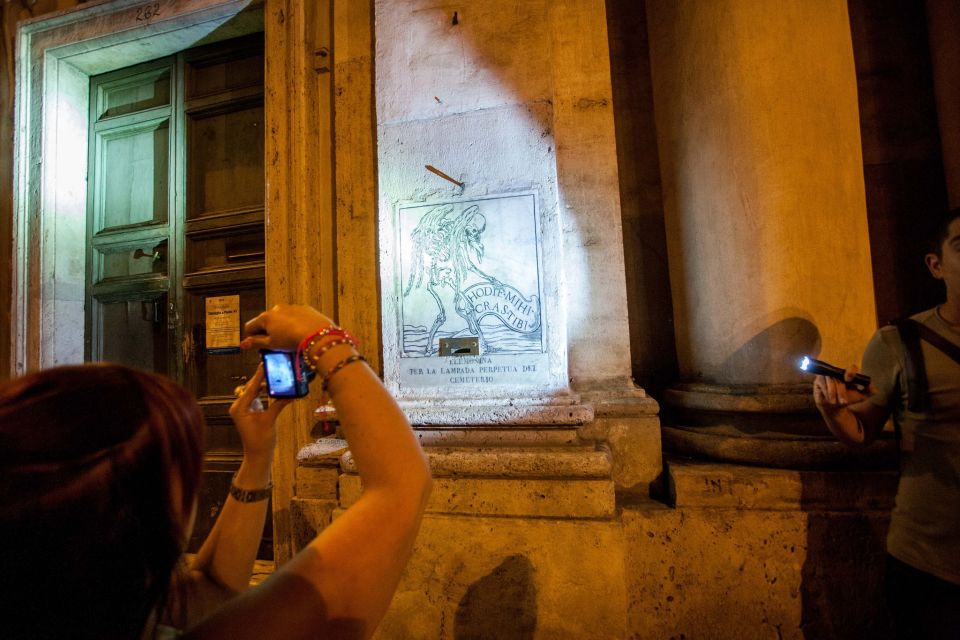Dark Heart of Rome: Facts, Legends, and Mystery Tour - The value of a $14 evening tour (and who it’s for)