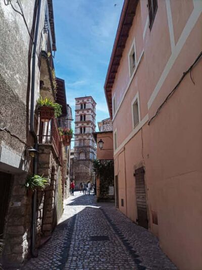Day trip from Rome: Garden of Ninfa and village of Sermoneta - The value: what you’re really paying for