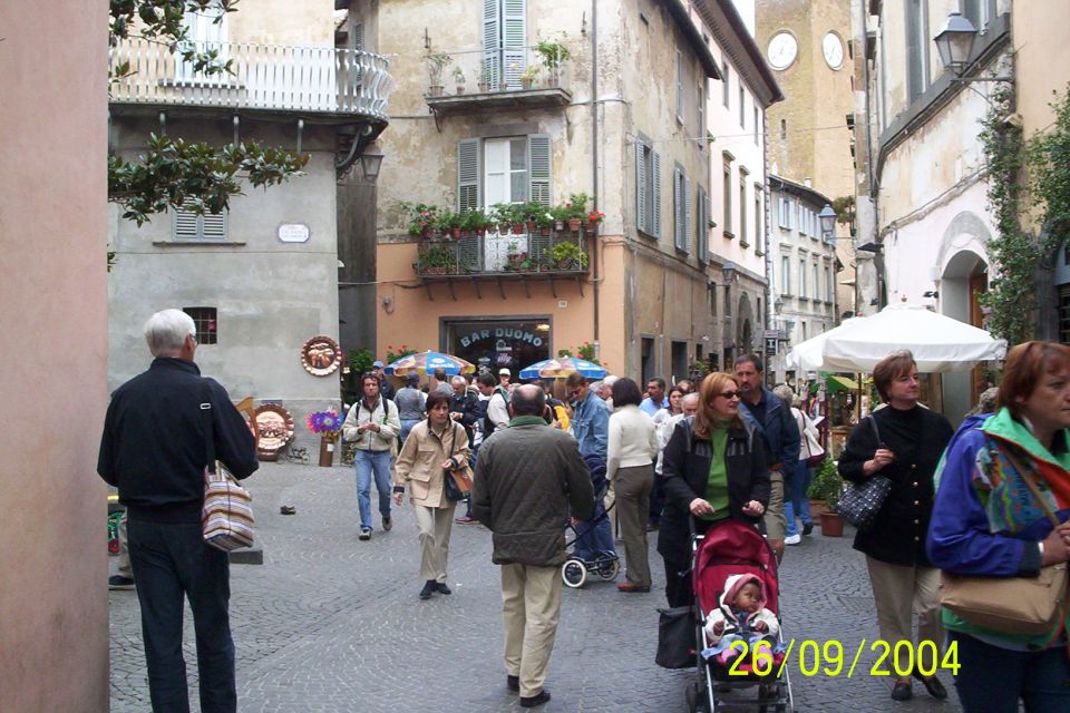 Day trip from Rome to Assisi and Orvieto - 10 hours - From Assisi toward Deruta: a ceramics break if you want it