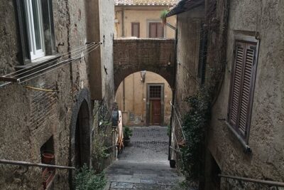 Day trip Rome in Bracciano, Anguillara and Trevignano Romano - Bracciano: castle sights and a real lunch on the water