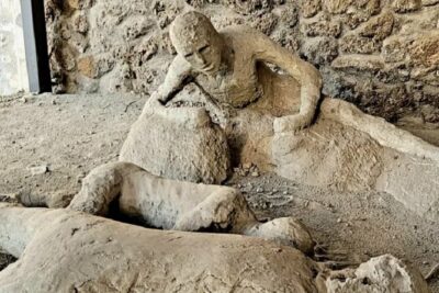 Day Trip to Pompeii, Positano and Amalfi Coast from Rome - Pompeii Archaeological Park: what five hours really means