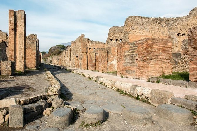 Daytrip from Rome to Pompeii and Amalfi Coast - From Rome at 7:30 a.m.: why this schedule works