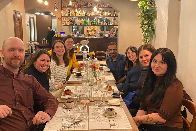 Delicious Roman Dinner after Juicy Roman history - Dinner at a favorite Roman spot: how the meal stays authentic and low-stress