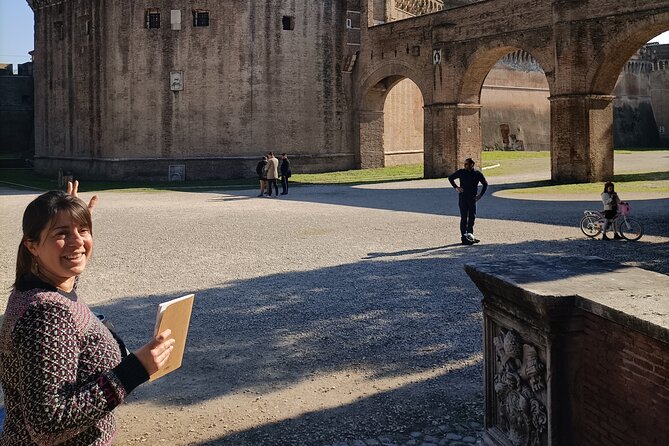 Design your own Postcard of Rome - tour with artistic activity - The Drawing Kit: What You Get and Why It Helps