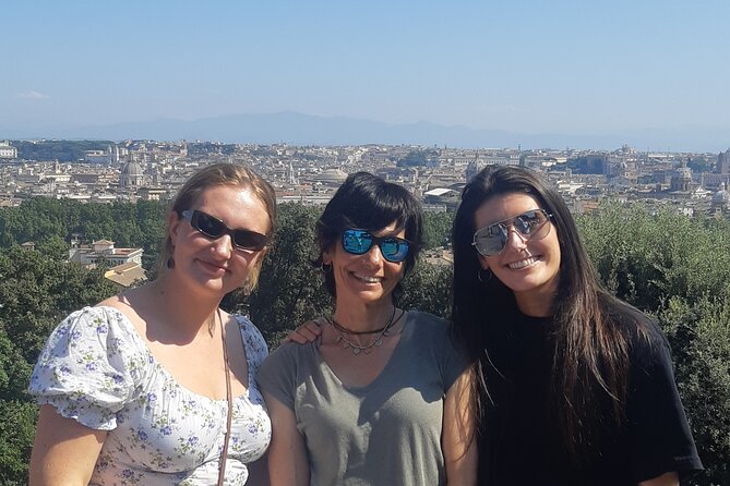 Discover Rome Highlights in 4 hours - Spanish Steps: views, shopping lanes, and the classic Rome photo angle