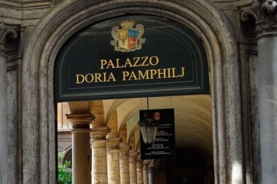 Doria Pamphilj Palace Gallery and Museum Private Tour with Local Guide - Your 2.5 Hours Inside: What the Visit Feels Like