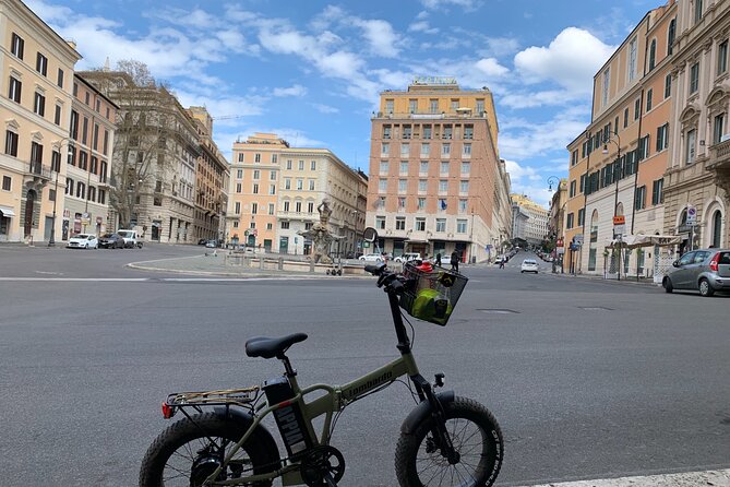 E-Bike tour - Rome in 2 hours - Piazza del Campidoglio: Views Over the Republican Forum (No Included Admission Here)
