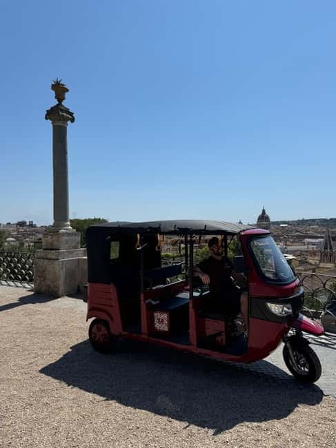 E-Tuk Tour: Express Highlights of Rome - Circus Maximus and the Return Along Trinità dei Monti Views