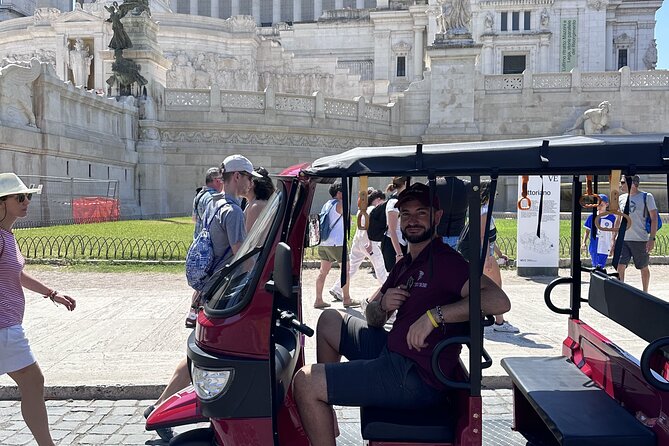 E-Tuk Tour: Highlights of Rome - The Jewish Ghetto: history you can feel in the streets