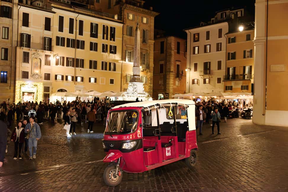 E-Tuk Tour: Rome by Night - Photo strategy: how to get great shots from a moving city