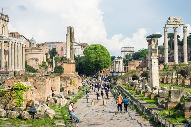 Early Colosseum, Roman Forum and Palatine Hill Guided Tour - Roman Forum in 45 Minutes: Making Sense of Evocative Ruins