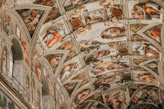 Early Vatican Museums Tour: The Best of the Sistine Chapel - The Sistine Chapel at first entry: how to get more from your 30 minutes