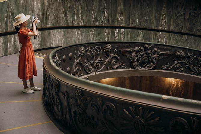 Early Vatican Museums Tour: The Best of the Sistine Chapel - Guides, pacing, and why small-group matters more than you think