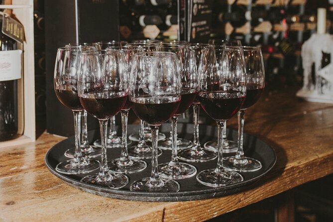 EAT AND DRINK LIKE A LOCAL - Wine Tasting in Trastevere w/ Gelato - Who should book this (and who might not)