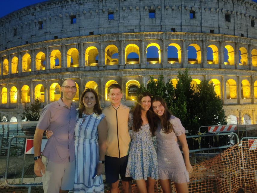 Elegant Rome by night tour and dinner in a local restaurant - St Peter’s Square at Night: Guided Walk, Fast Orientation