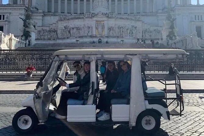 Enjoy Rome major attractions by Golfcart - Piazza Navona: fountains, palazzi, and street life