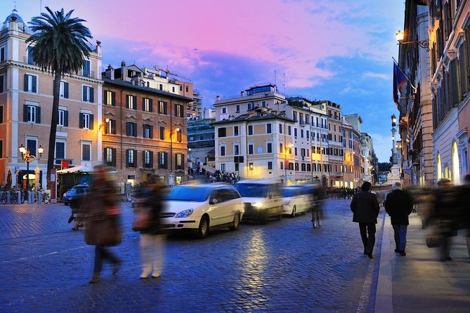 Evening Elegance: Romantic Rome by Night Private Tour with Driver - Janiculum Hill Prosecco Panorama: A Calm Moment in the Middle