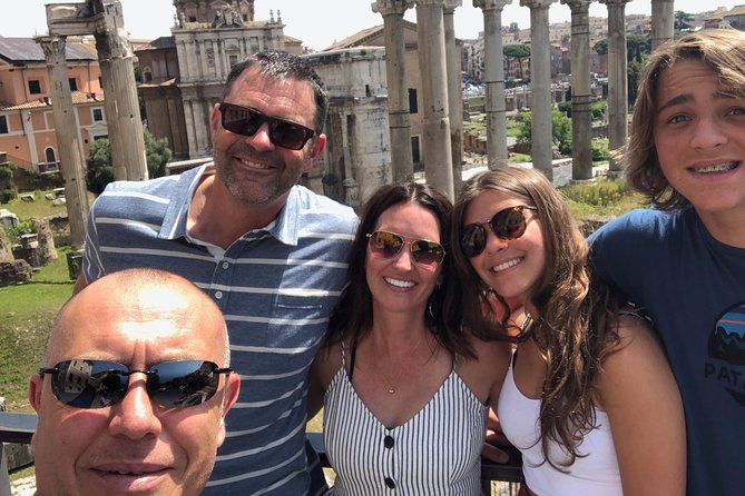 Exclusive Golf Cart tour of Rome (3hrs) - St. Peter’s Square and Piazza del Campidoglio: Vatican majesty without the long detour
