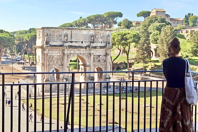 Exclusive Tour Colosseum Arena with Archaeologist & Roman Forum - Price and value: what you’re really paying for