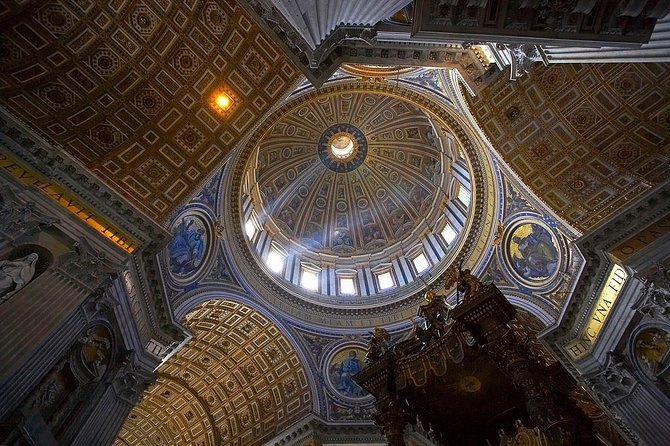 Exclusive Vatican Museum and Sistine Chapel Group Tour - A short tour of a huge museum complex