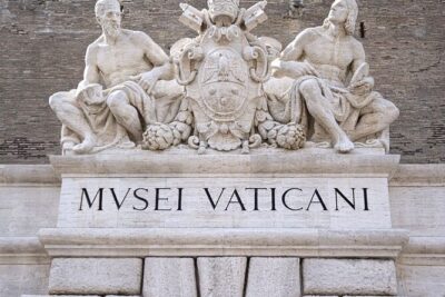 Exclusive Vatican Museum, Sistine Chapel, Underground Catacombs Tour and Tickets - Sistine Chapel Stop: How the Timing Helps You See Michelangelo