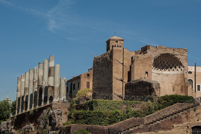 Express Colosseum Tour& Ancient Rome Access - Group size, guide style, and what mixed reviews can teach you