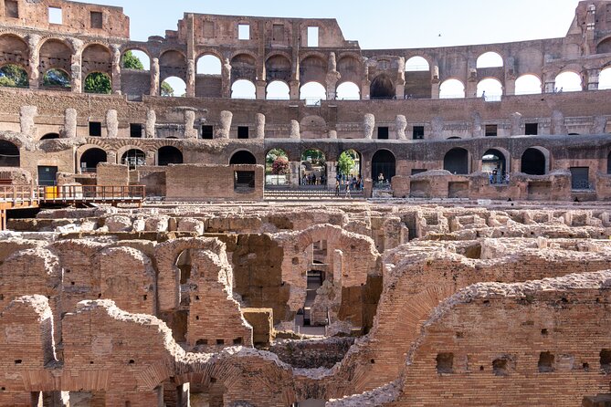 Family Friendly: Gladiator Tour at the Colosseum - Logistics at the meeting point: start location, timing, and getting there