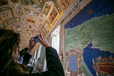 Family Friendly Private Vatican Tour and Sistine Chapel - Timing and Meeting Point: How 3 Hours Stays Manageable