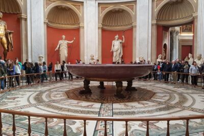 Fast track: Vatican Museums, Sistine Chapel Guided and St. Peter's Basilica Tour - Meeting Point on Via Germanico: Get Started Without Guesswork