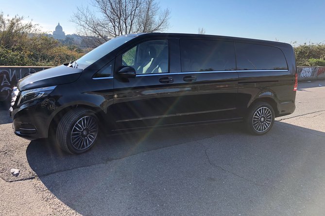 Fiumicino Airport private transfers with luxury Mercedes van - If You Want Extra Help, Pick the Right Direction and Time