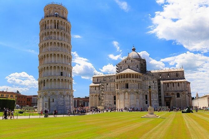 Florence and Pisa from Rome: Full Day Private Tour - Santa Maria del Fiore: Seeing Brunelleschi’s Dome From the Outside
